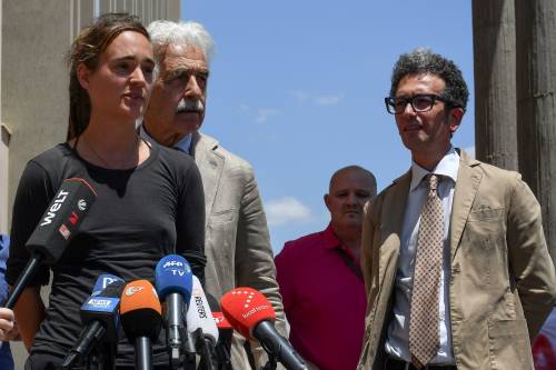Carola Rackete: "Il governo tedesco mi ordinò di portare i migranti in Italia"