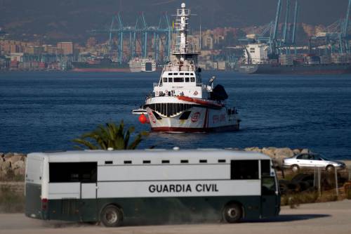 Madrid inchioda Open Arms "L'ong ha rifiutato pure Malta"