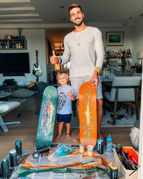 Mariano Di Vaio papà tris ha già aperto un profilo Instagram per il figlio neonato