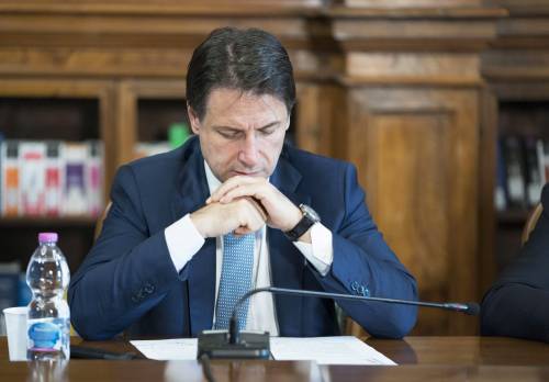 Manovra, sul contante è rivolta del M5S contro Conte