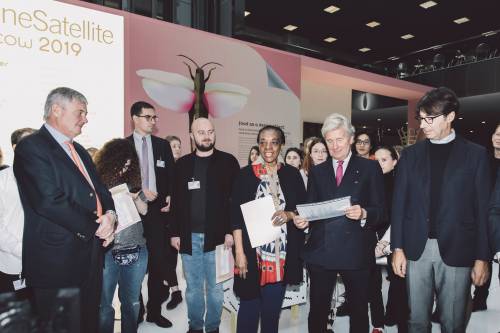 SaloneSatellite Moscow, premi al design giovane: vince lo "zainetto a infusione"