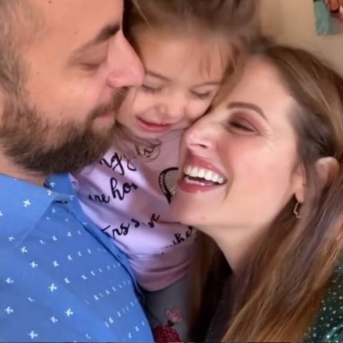 Clio Make Up di nuovo incinta: "Grace diventerà una big sister"