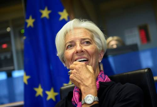 "Noi non riduciamo lo spread". Ed è bufera sulla Lagarde