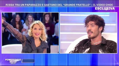 Una relazione con una ragazza impegnata dietro la rissa tra Gaetano Arena e il paparazzo