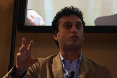 Parenzo contro Feltri: "Se parli o scrivi, rovini tutto"