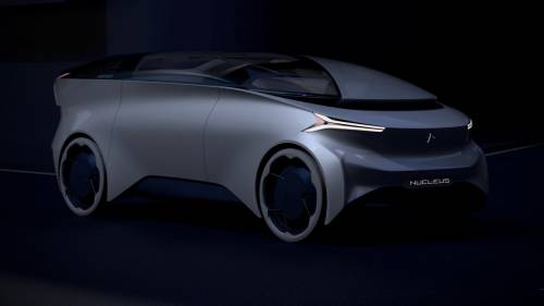 Veicoli intelligenti e zero emissioni. L'auto è nel futuro (ma le strade no)