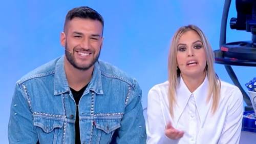 Lorenzo Riccardi ha tradito Claudia Dionigi? Lei: "Follia pura"