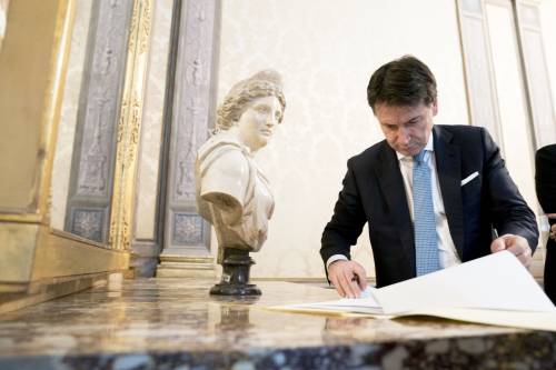 Prescrizione, Conte s'incarta e Renzi minaccia Bonafede