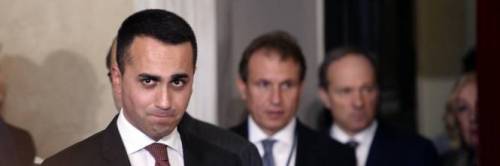 Libia, Di Maio adesso si mostra preoccupato: "Rischiamo gravi conseguenze"