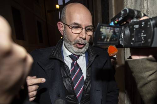 La casta dei Cinque stelle va in piazza contro la casta