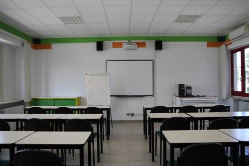 Non mandavano i figli a scuola: denunciati 50 genitori