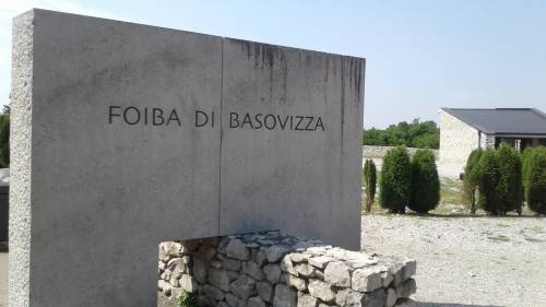 Ma è ancora da rimuovere la nebbia sulle foibe
