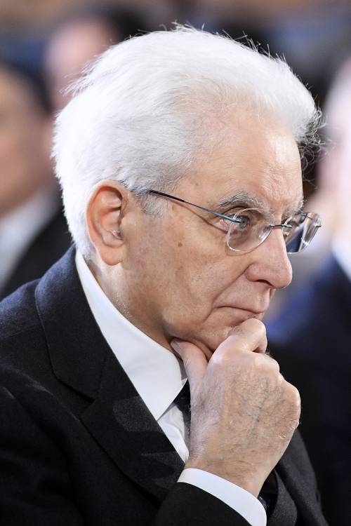 Coronavirus, l'appello di Mattarella: "Ora serve unità e impegno"
