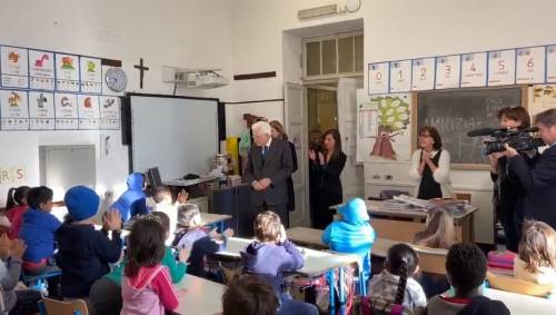 Mattarella nella scuola multietnica della Chinatown romana