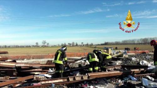 Deragliamento treno, gli operai della manutenzione lavoravano su un'anomalia