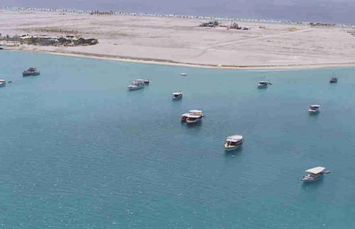 Jihadisti nel paradiso tropicale: pugnalati stranieri alle Maldive
