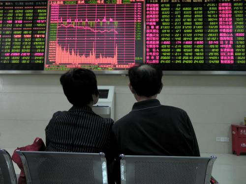 L'economia rischia una nuova recessione. Ma Bce e Fed: "Mani legate con i tassi bassi"
