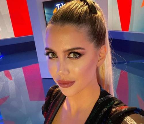 Wanda Nara incinta? Sui social spiazza tutti: "È un maschio"