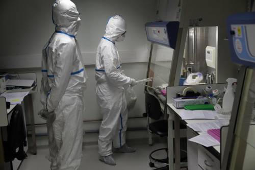 Nuove speranze di cura dal sangue dei guariti: trattati oltre 10 pazienti