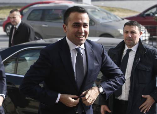 Visita a sorpresa di Luigi Di Maio in Libia: incontro con Al Sarraj