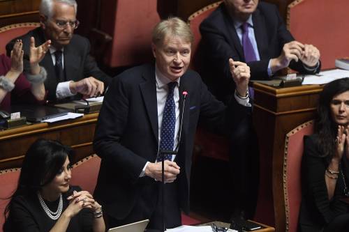 Altolà azzurro in Senato: "Pericoloso precedente. Scritta una pagina buia"