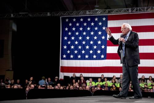 Sfida Sanders-Buttigieg Biden con le ossa rotte. L'incognita è Bloomberg