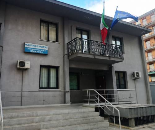 Promette assunzione in cambio di soldi: arrestato per truffa