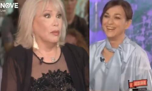 Amanda Lear e la stoccata a Morgan: "Io mi drogavo, ma non come lui"