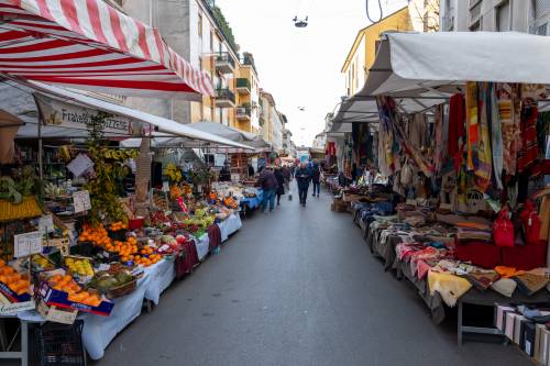 Il grido di artigiani e commercio. "Milano ora torni alla normalità"