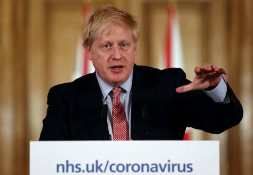 Johnson torna a lavorare e rimanda la "ripartenza"