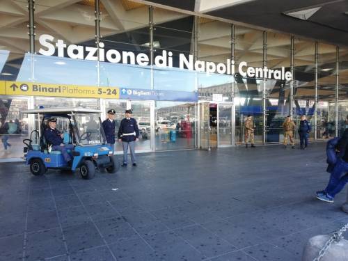 Termoscanner e controlli: 70 agenti in stazione per arginare l’esodo
