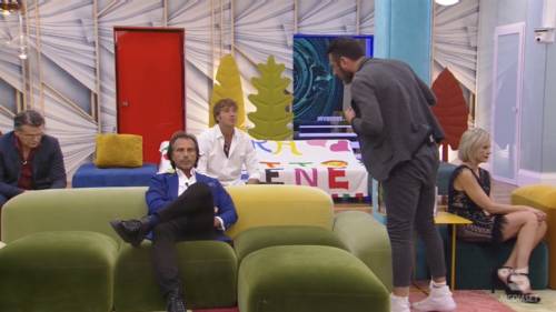 Gf Vip, continua la lite tra Sossio Aruta e Zequila: "Meglio lo slippino che Er Mutanda"