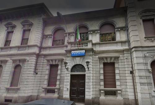 Busto Arsizio, dopo il furto lo straniero attacca vigilante e agenti