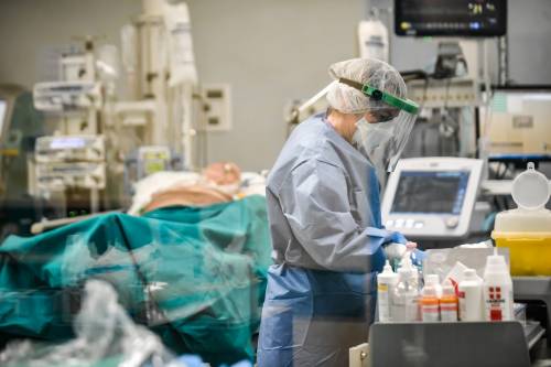 La "profezia" sulla fine dell'incubo: "Ecco quando si azzerano i contagi"