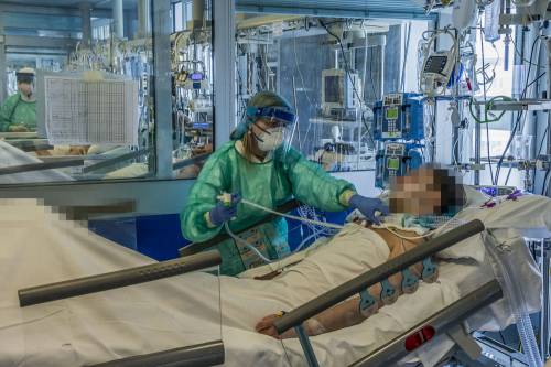 Avevamo i respiratori in casa, ma il governo non se n’è accorto