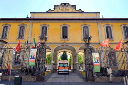Milano, il Trivulzio ai dipendenti: "Esaurite divise monouso"