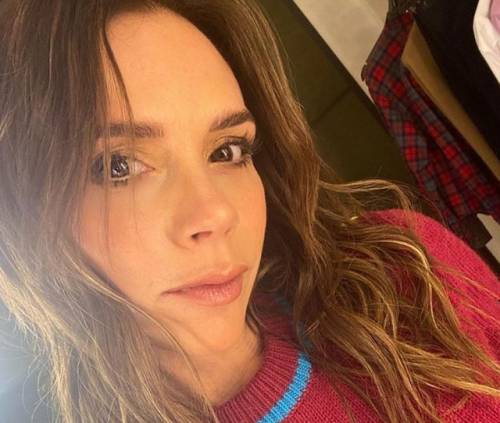 Victoria Beckham riduce lo stipendio ai dipendenti per colpa della crisi