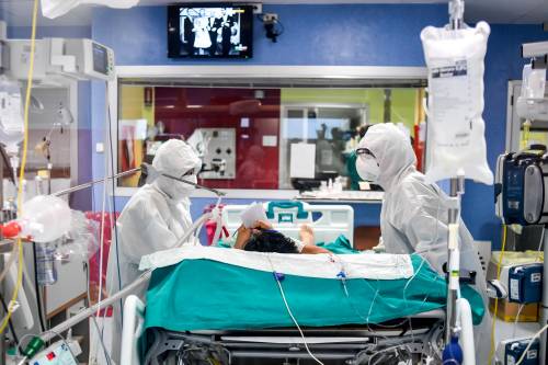 Più guariti, ma superati i 25mila morti