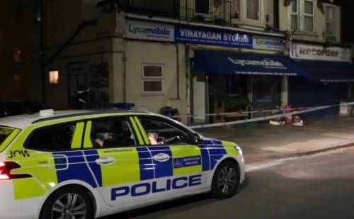 Londra, neonata e bambino di 3 anni accoltellati a morte in casa