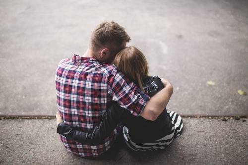 "Cosa si intende per congiunti". Ma ora Conte fa infuriare i gay