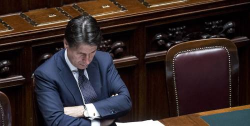 Sondaggi, Conte convince 2 italiani su 3 ma salgono Lega e Fdi