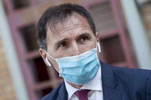Corsa al vaccino: domani gli Usa. Ue, tutto pronto per metà gennaio