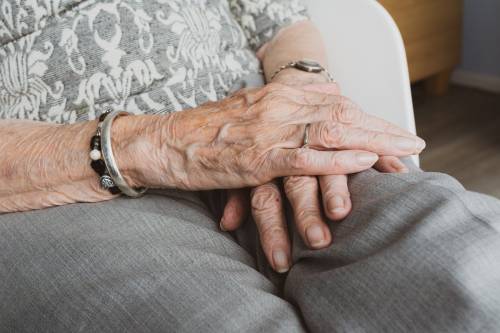 Un farmaco dopo 20 anni: "Speranza per l'Alzheimer"