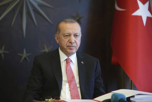 "Bella ciao" dai minareti scatena l'ira di Erdogan