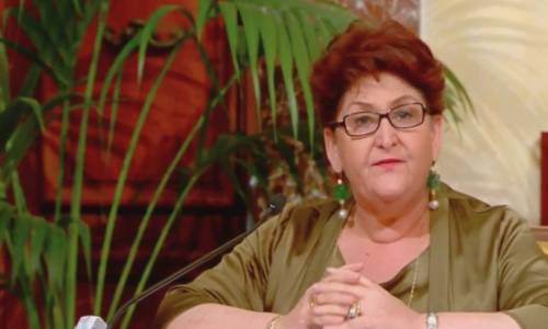 "Complici", "Tu degli scafisti..." Scontro duro Bellanova-Meloni