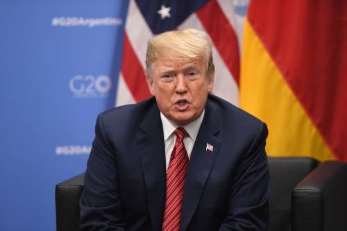 Trump rivela qualcosa sull'ufo caduto a Roswell: "Ho notizie interessanti"