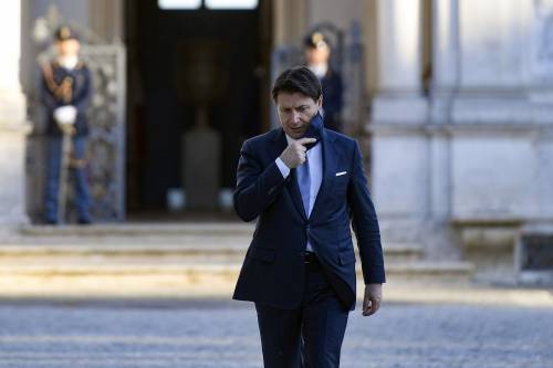 Conte scrive al centrodestra: "Incontro per il dl Rilancio"
