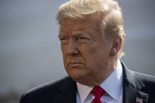 Libro choc di Mary Trump: "Mio zio bullo e meschino. È una minaccia mondiale"