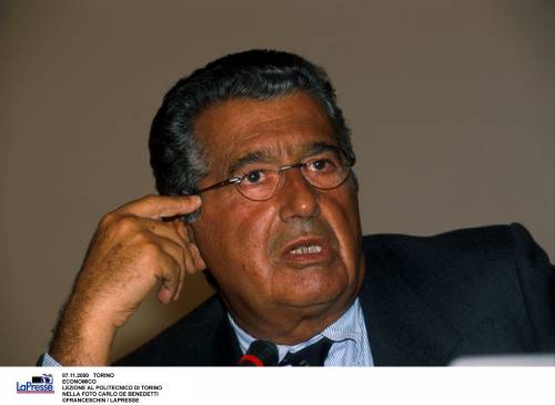 De Benedetti fa come Prodi: ''Favorevole a un governo Pd con Berlusconi''
