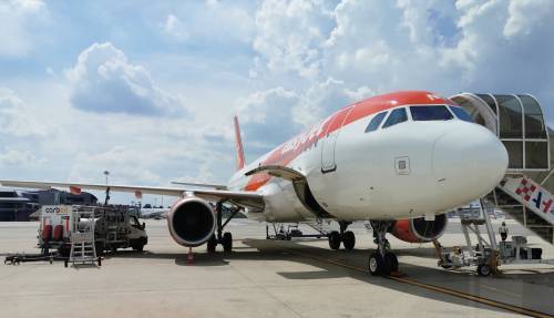 Il rilancio di easyJet da Milano, più frequenze estive al Sud